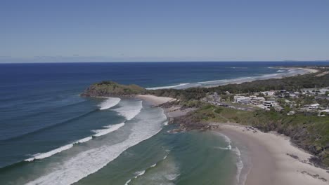 Norries-Headland-Between-Norries-Cove-And-Cabarita-Beach-In-NSW,-Australia---aerial-drone-shot