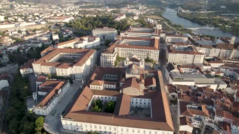 Famous-historic-center-of-Portuguese-Coimbra-city,-Portugal