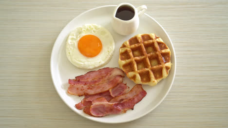fried-egg-with-bacon-and-waffle-for-breakfast