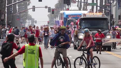 Fourth-of-July-parade-down-pch-coast-highway