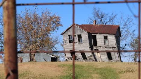 4K-Dolly-Abandoned-Farm-House