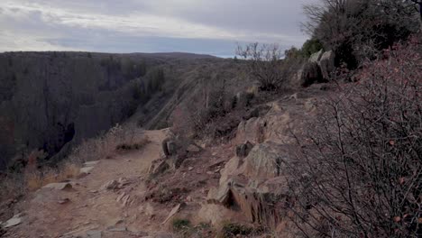 4K-Dolly-black-canyon-of-the-gunnison-Trail-left-to-right