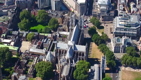 Aerial-view-of-Westminster-Abbey,-London,-UK