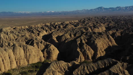 Slow-revealing-wide-drone-shot-of-Charyn-Canyon,-Kazakhstan