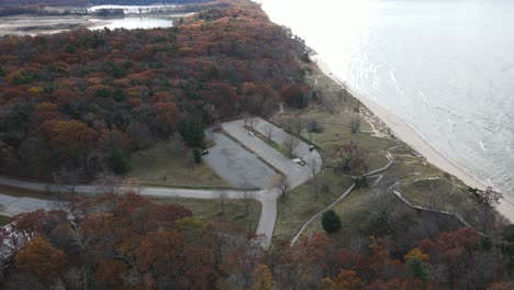 Kruse-Park-in-Muskegon,-MI-as-seen-from-the-air-in-late-fall