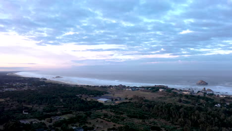 Sonnenaufgang-über-Der-Küste-Von-Oregon