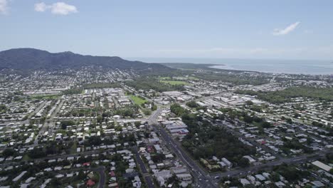 Panoramic-View-Of-Cairns-City-In-Far-North-Queensland,-Australia-In-Summer---drone-shot