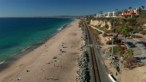 Smooth-sliding-aerial-view-over-Calafia-beach-in-San-Clemente,-California