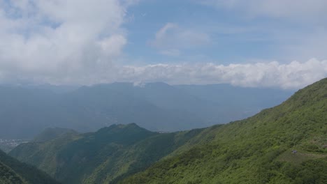 Beautiful-Mountain-Ridges-in-Forest-Jungles-of-Veracruz,-Mexico---Aerial-Flight