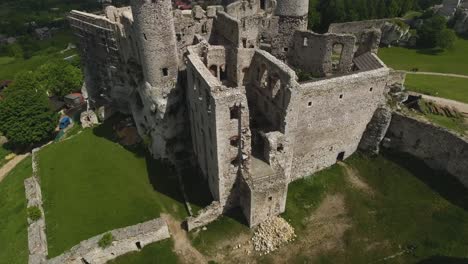 Luftaufnahme-Der-Mittelalterlichen-Burg