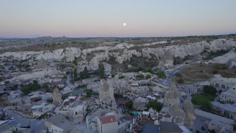 moonrise-in-Cappadocia-city-after-sunset
