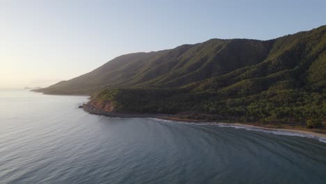 Lush-Mountains-And-Scenic-Ocean-View-Near-Rex-Lookout-In-North-Queensland,-Australia---aerial-drone-shot