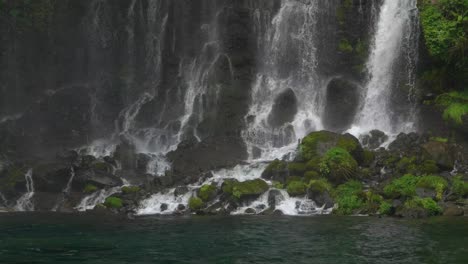 Shiraito-waterfalls-in-Shizuoka,-near-the-mount-Fuji,-4K