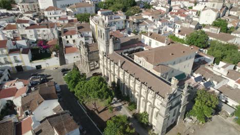 Church-of-Graça,-architectural-landmark-in-Évora,-Alentejo,-Portugal