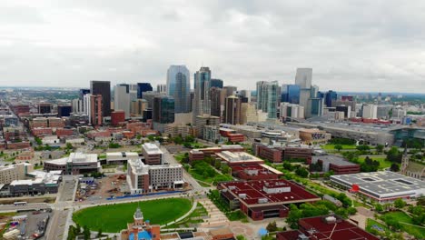 Western-View-Of-Downtown-Denver-Colorado-Near-Metropolitan-State-University-Red-Buildings-And-Parks