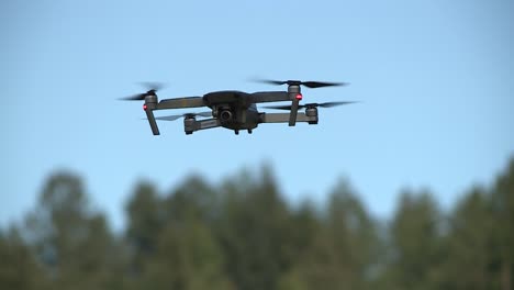 Drone-Policial-Girando-En-El-Aire