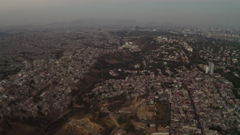 Urban-Cityscape-of-La-Enramada-in-Mexico-City,-Aerial-Bird's-Eye-Flight