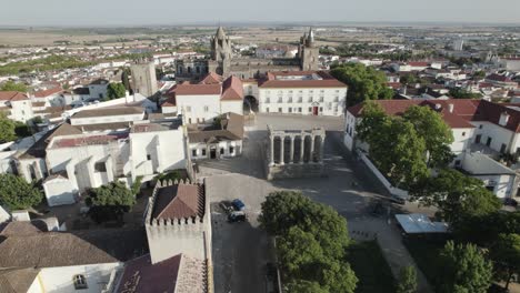 Temple-of-Diana-surrounded-by-Evora-cityscape