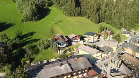 Luftaufnahmen-Des-Malerischen-Heiligenbluttals-In-Den-Hohen-Tauern-Der-Europäischen-Alpen-Am-Fuße-Des-Großglockners