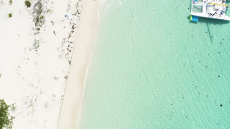 Pristine-White-Sand-Beach-on-Tropical-Cayo-Icacos-Island,-Aerial-Overhead-Bird's-Eye-view