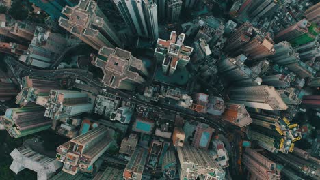 Cinematic-drone-shot-of-a-city-with-a-lot-of-skyscrapers-during-the-day