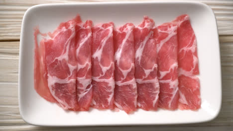 fresh-sliced-collar-pork-raw