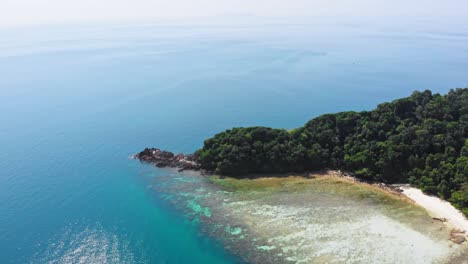 Aerial-shot-of-beautiful-uninhabited-island-on-Andaman-Sea-in-Thailand---Koh-Kradan