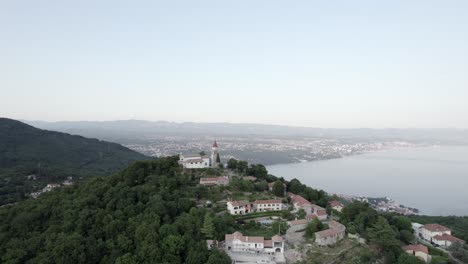 Church-of-Veprinac-on-hill-with-scenic-seaside-in-background