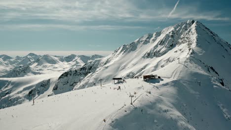 Val-Thorens-Ski-Resort-in-Snowy-French-Alps-Mountains,-Aerial