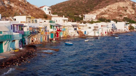 Close-up-of-colorful-house-architecture-in-Klima-village-seaside-in-Milos-beach