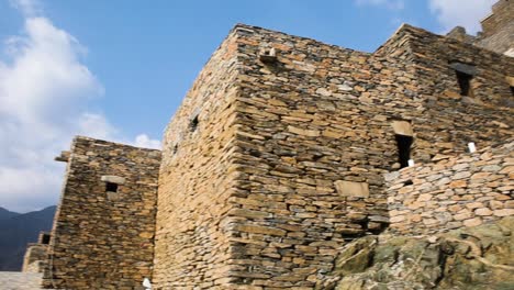 Archäologische-Stätte-Im-Nahen-Osten-In-Saudi-arabien,-Altes-Ruinengebäude-Im-Freien