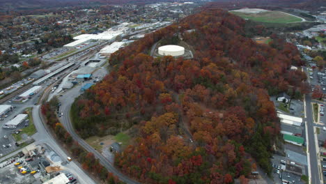 Aerial-View-of-Tennery-Knobs-Hill-in-Colorful-Autumn-Foliage