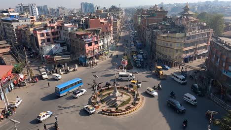 Kathmandu,-Nepal:-An-aerial-view-of-traffic-on-a-roundabout-in-the-city-of-Kathmandu,-Nepal