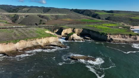 Aerial-view-of-Shark-fine-cove-along-highway-1,-Daven-Port-California