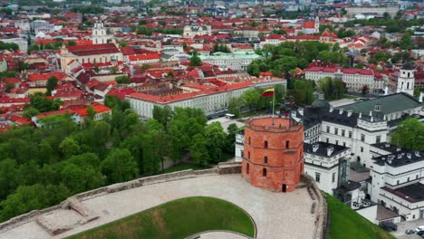 Gediminas-Castle-Tower,-Three-story-Brick-Tower-At-Upper-Castle-With-Palace-of-the-Grand-Dukes-of-Lithuania