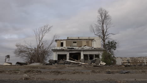 Mayfield-Kentucky-Tornado-Schaden-Und-Verwüstung-Von-Der-Stadt-Und-Der-Nachbarschaft-Nach-Dem-Sturm-In-4k