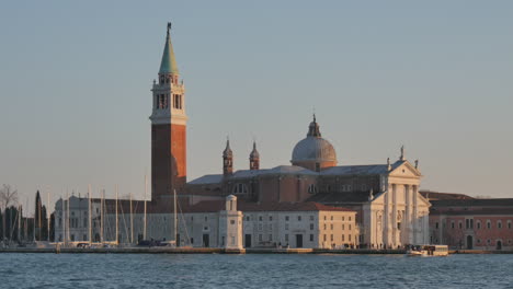 Church-of-San-Giorgio-Maggiore-in-Venice-impressive-view-of-the-basilica,-the-church-tower,-and-the-palace
