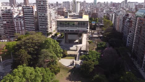 Biblioteca-Nacional-En-La-Ciudad-De-Buenos-Aires,-Argentina