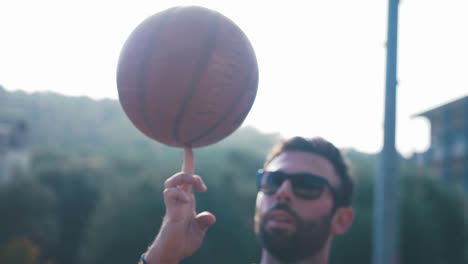 Basketball-In-Zeitlupe-Auf-Den-Finger-Drehen,-Erstaunliche-60-Fps-Hd