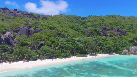 Vista-Aérea-De-Las-Hermosas-Seychelles