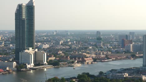 Asiatisch,-Das-Flussufer-In-Bangkok,-Thailand