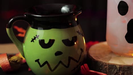 Halloween-spooky-jars