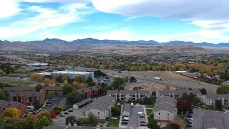 A-drone-shot-of-fall-colors,-Lakewood,-Colorado
