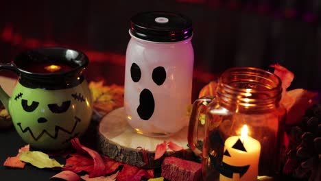 Halloween-spooky-jars