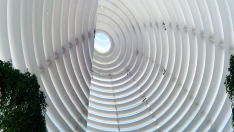 El-Techo-Oculus-Dentro-De-La-Icónica-Tienda-De-Manzanas-En-Marina-Bay-Sands-En-Singapur