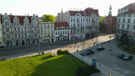 Bydgoszcz,-Poland---:-People-walk-in-the-city-center
