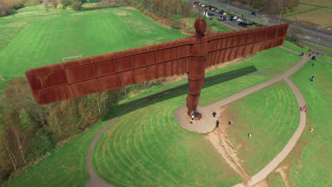 Aerial-View-Of-Angel-Of-The-North,-Popular-Tourist-Attraction-In-Gateshead,-England,-UK