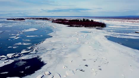 4k-30fps-aerial-video-of-the-Spring-Breakup,-on-the-Knik-River,-between-Anchorage-and-Wasilla,-Alaska