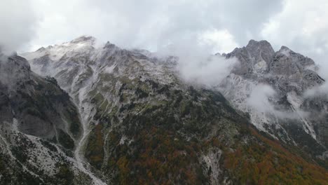 Alpinist-favorite-mountains-in-the-Alps-of-Albania,-ideal-for-climbing-and-hiking-in-Autumn-colors