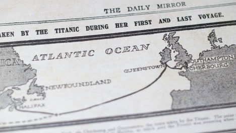 Eine-Zeitungskarte,-Die-Die-Reise-Der-Titanic-Zeigt,-Bevor-Sie-Eine-Eisburg-Traf